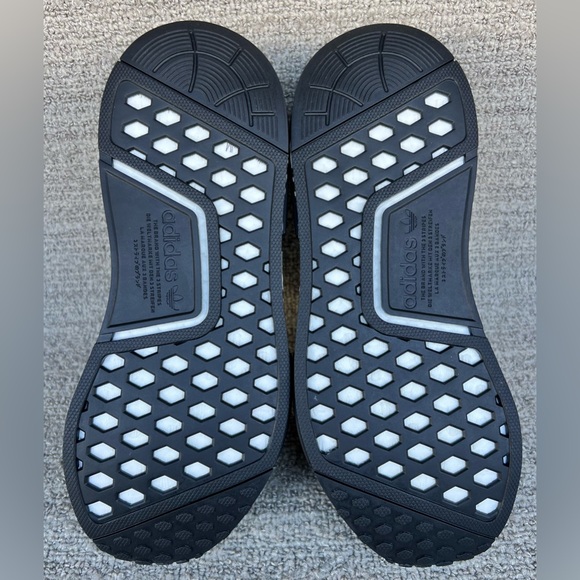 Adidas NMD R1 Black / Leopard Women’s Running Shoes 6 & 10 US Size NWB - Picture 7 of 11